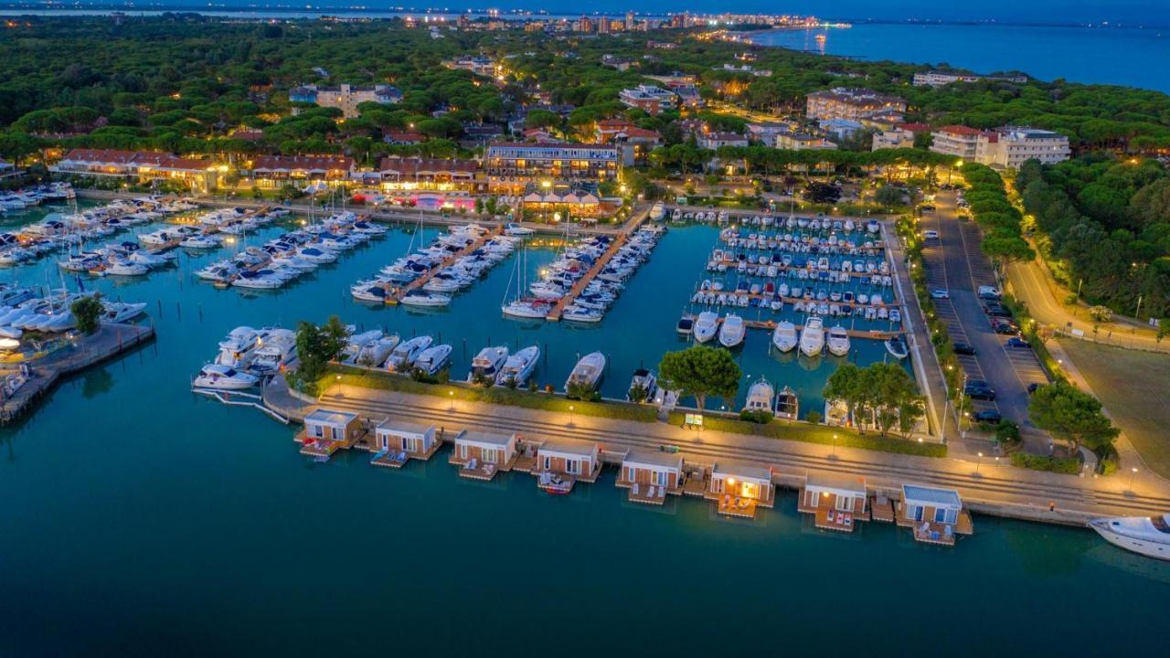 Marina Uno View Apartment Lignano Sabbiadoro Exteriér fotografie